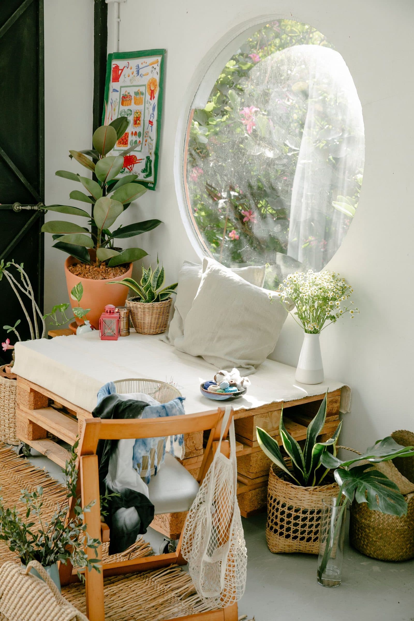 Cove Room: The garden room