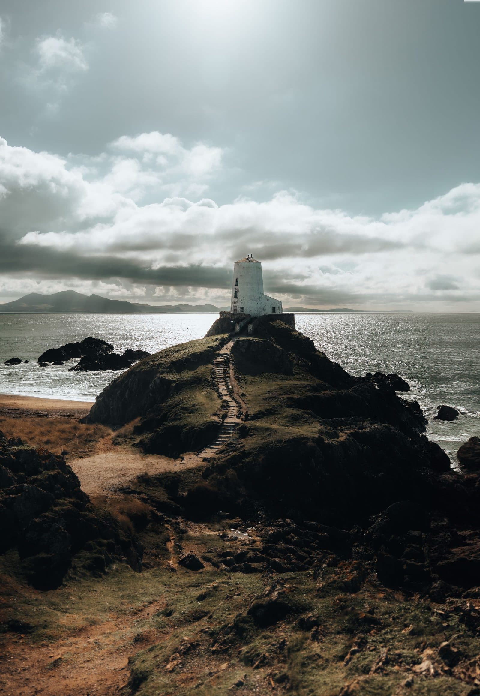 Lighthouse Residence: The lighthouse